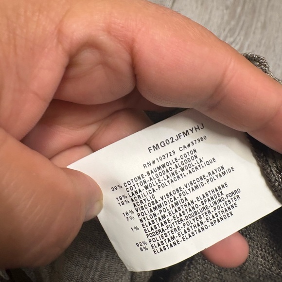 Armani Collezioni Brown and Cream Patterned Blazer - Picture 8 of 10